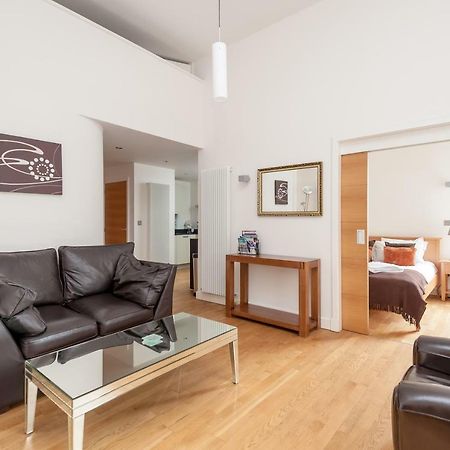 אדינבורו The Quartermile Meadows View Residence מראה חיצוני תמונה